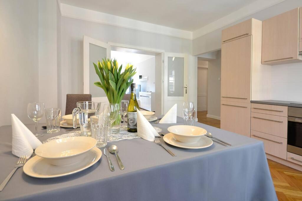 Z Apartment On Town Hall - Rynek Ratusz - 2 Rooms Вроцлав Екстер'єр фото