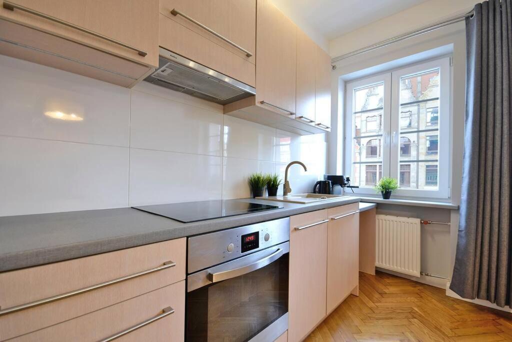 Z Apartment On Town Hall - Rynek Ratusz - 2 Rooms Вроцлав Екстер'єр фото