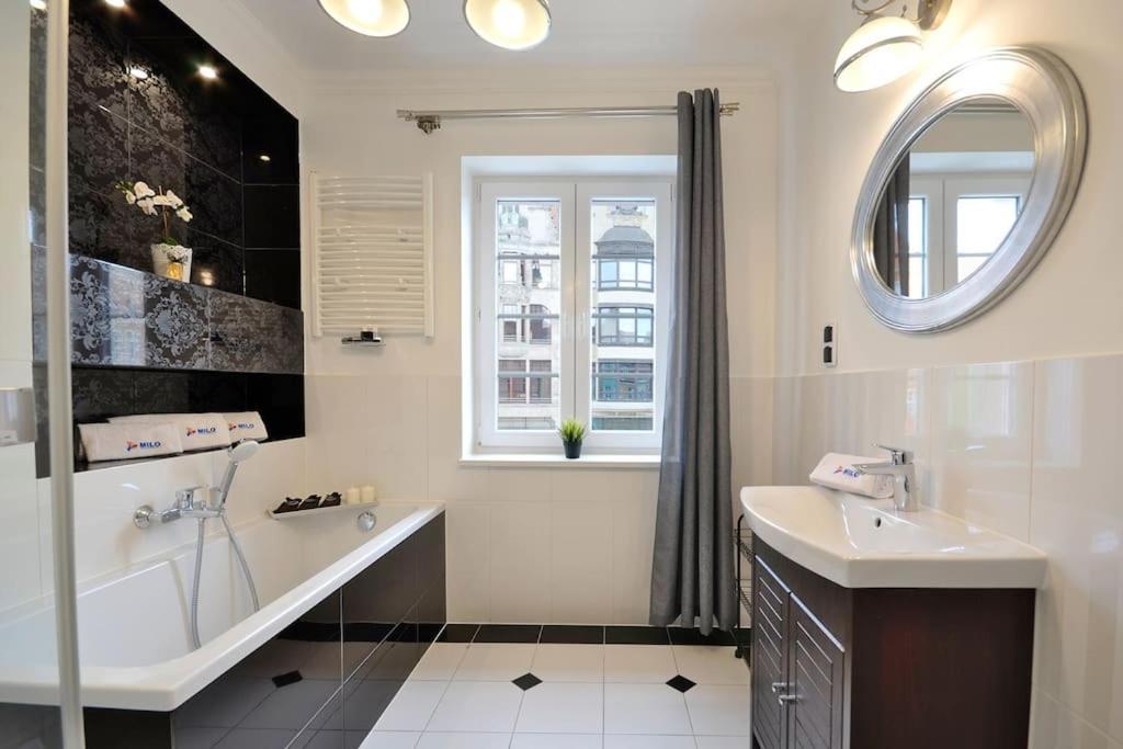 Z Apartment On Town Hall - Rynek Ratusz - 2 Rooms Вроцлав Екстер'єр фото