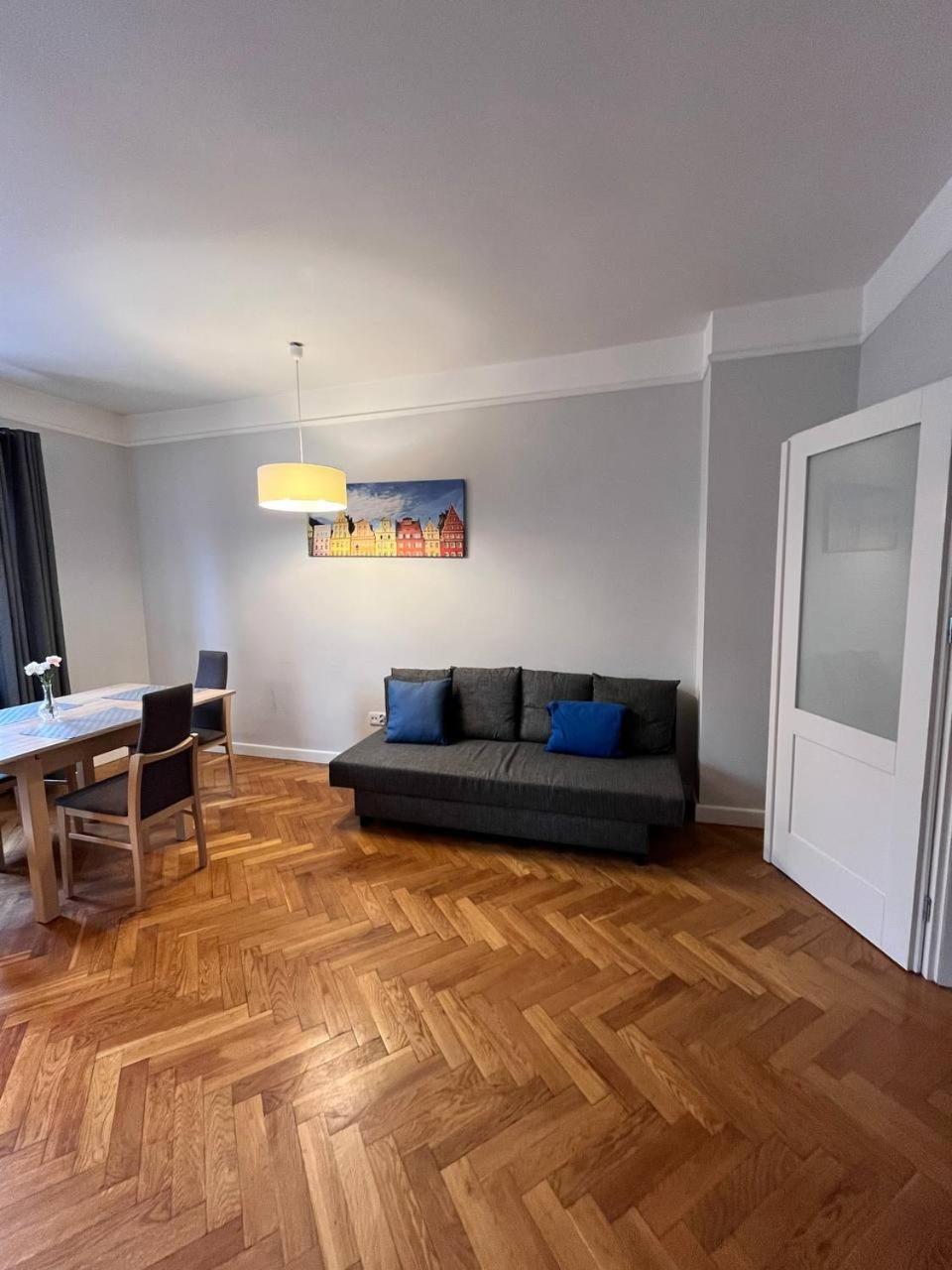 Z Apartment On Town Hall - Rynek Ratusz - 2 Rooms Вроцлав Екстер'єр фото